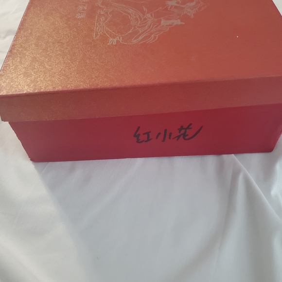 : Red flower Chinese Tea Set 6 cups and matching teapot - Picture 11 of 11